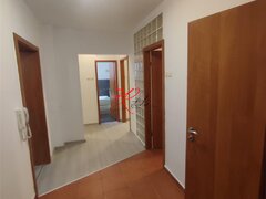 Tei, vanzare apartament 3 camere, renovat, cu centrala